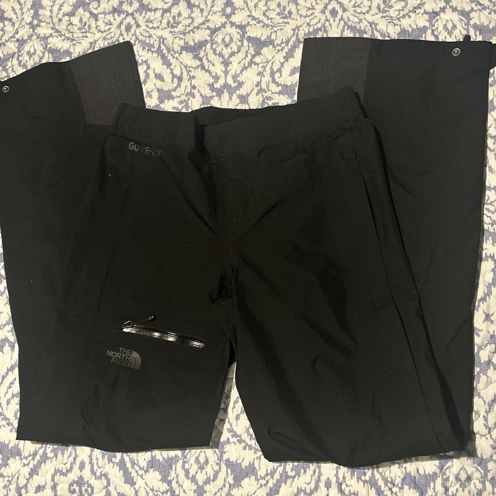 The North Face women’s Black Pants